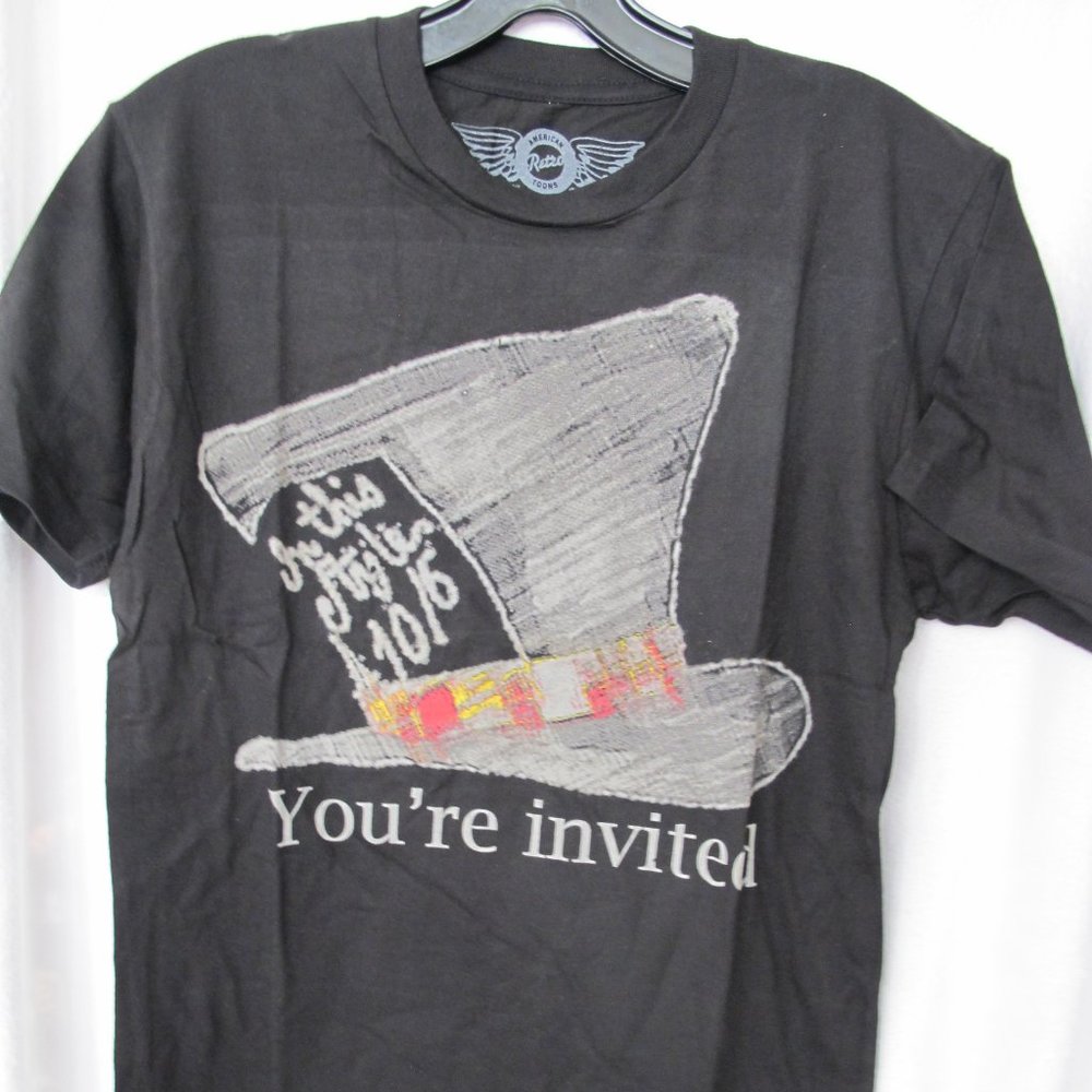 New - Alice In Wonderland Mad Hatter Print T-Shirt - Small